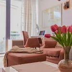 Daire Stylish Oliva On Bacvice Near Old Town *