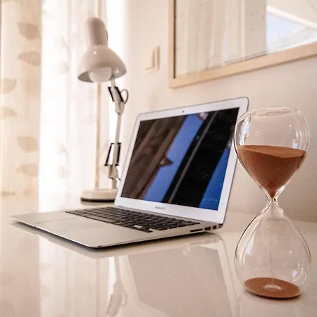 Stylish Oliva On Bacvice Near Old Town Apartment Split