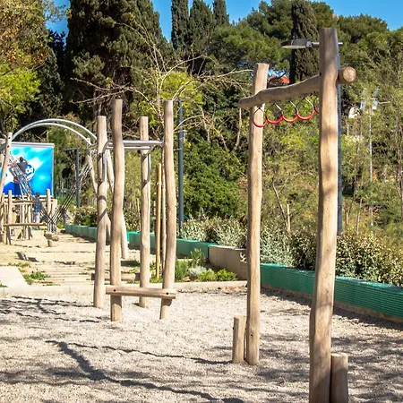 Stylish Oliva On Bacvice Near Old Town Σπλιτ