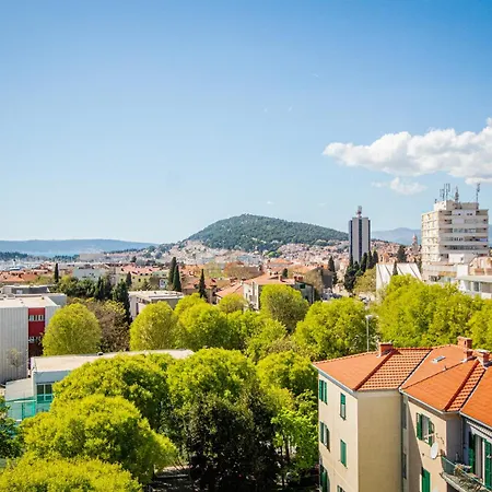 Διαμέρισμα Stylish Oliva On Bacvice Near Old Town